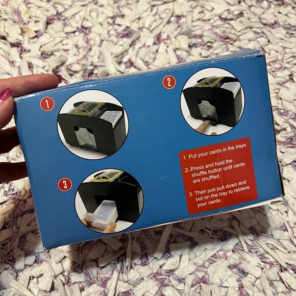 Casino 4 Deck Automatic Card Shuffler Like NEW with Batteries in Box - Picture 8 of 9